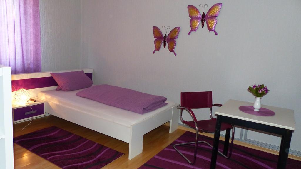 Haus Der Gastlichkeit Hotell Ratingen Rum bild